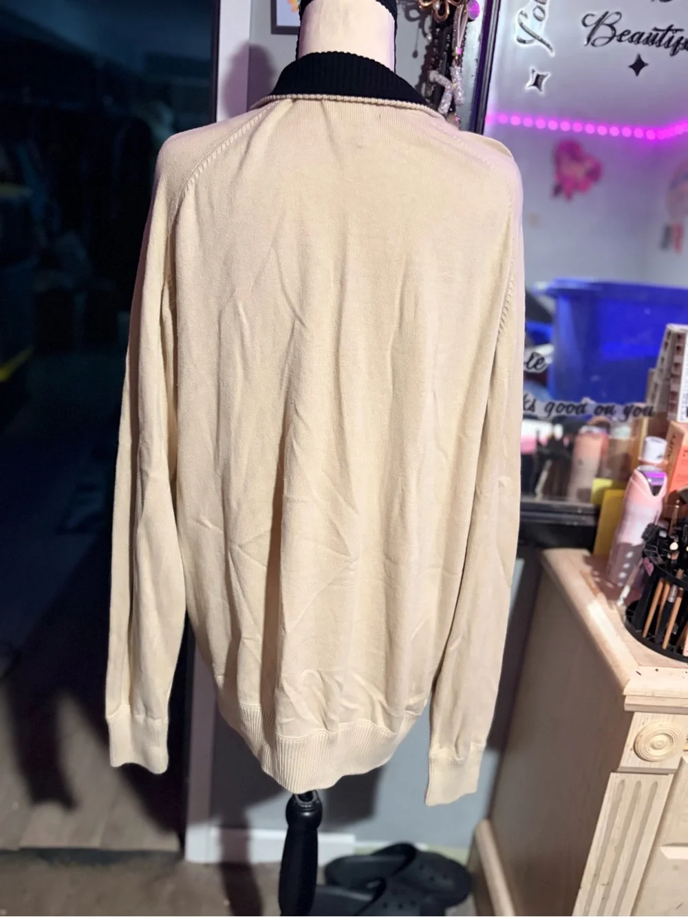 NWOT Vintage Dockers Cream Half-Zip Sweater with Black Collar and Stripe Detail